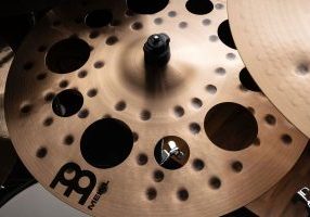 18'-Pure-Alloy-Extra-Hammered-Trash-Crash_2